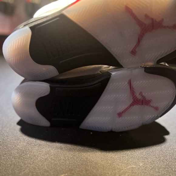 Nike Jordan’s V - Picture 9 of 16